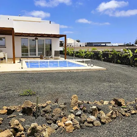 Utopia, لاجاريس