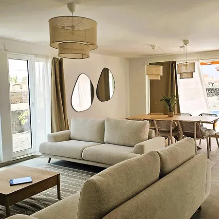 Villa Utopia, Lajares