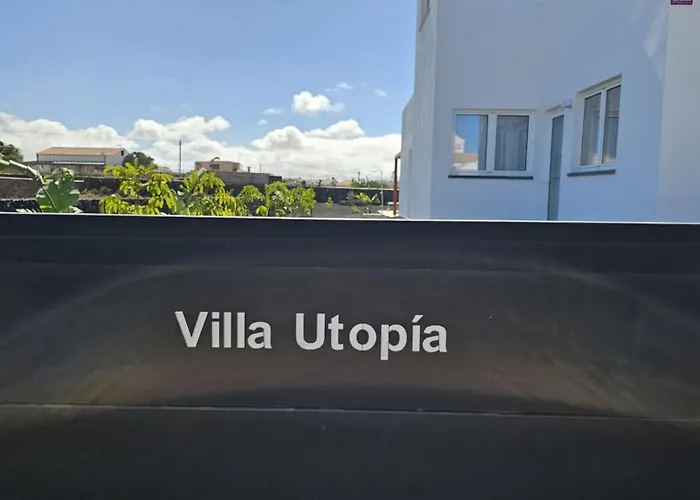 Utopía, Villa