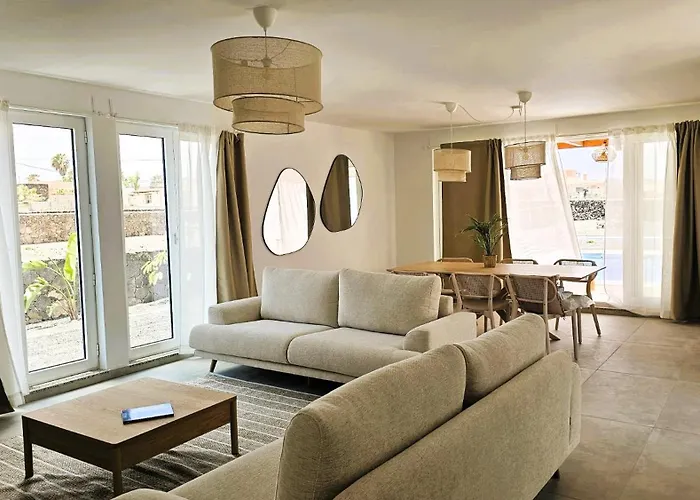 Βίλα Utopia, Lajares