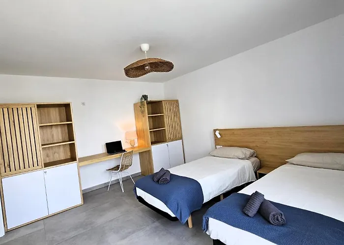 ヴィラ Utopia, ラハレス